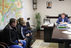   С проблемой к главе.