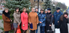 Подворовые обходы продолжаются