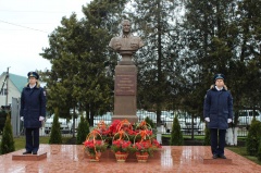 Открытие бюста Героя России