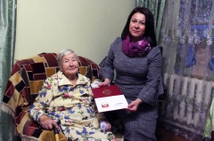 Труженица тыла Александра Алексеевна Баранова отметила 90-летний юбилей
